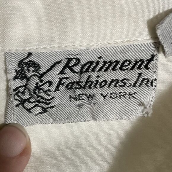 VTG Oversized White Embroidered Blouse Button Rayon Cotton Women’s Medium Boho - Picture 4 of 11